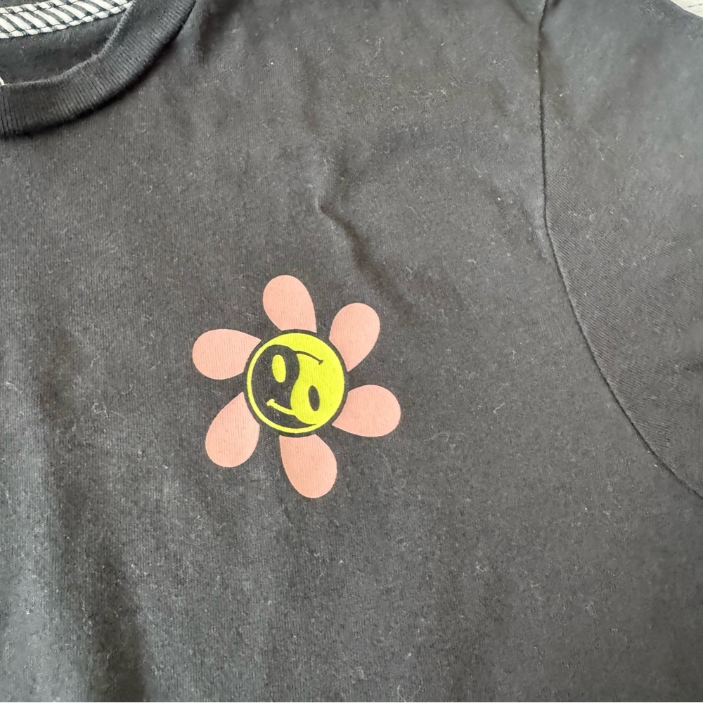 Volcom Tees - Picture 3 of 6